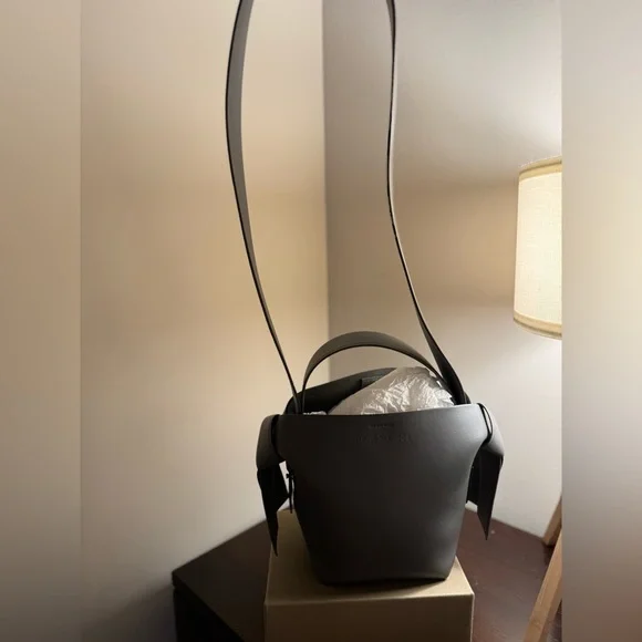 Acne Studios Musubi Mini Bag Shoulder Bag Grey - Picture 3 of 13